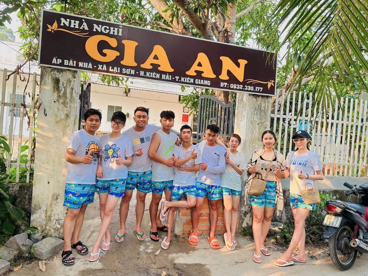 Hotel Nhà Nghĩ Gia An Lai Son Esterno foto