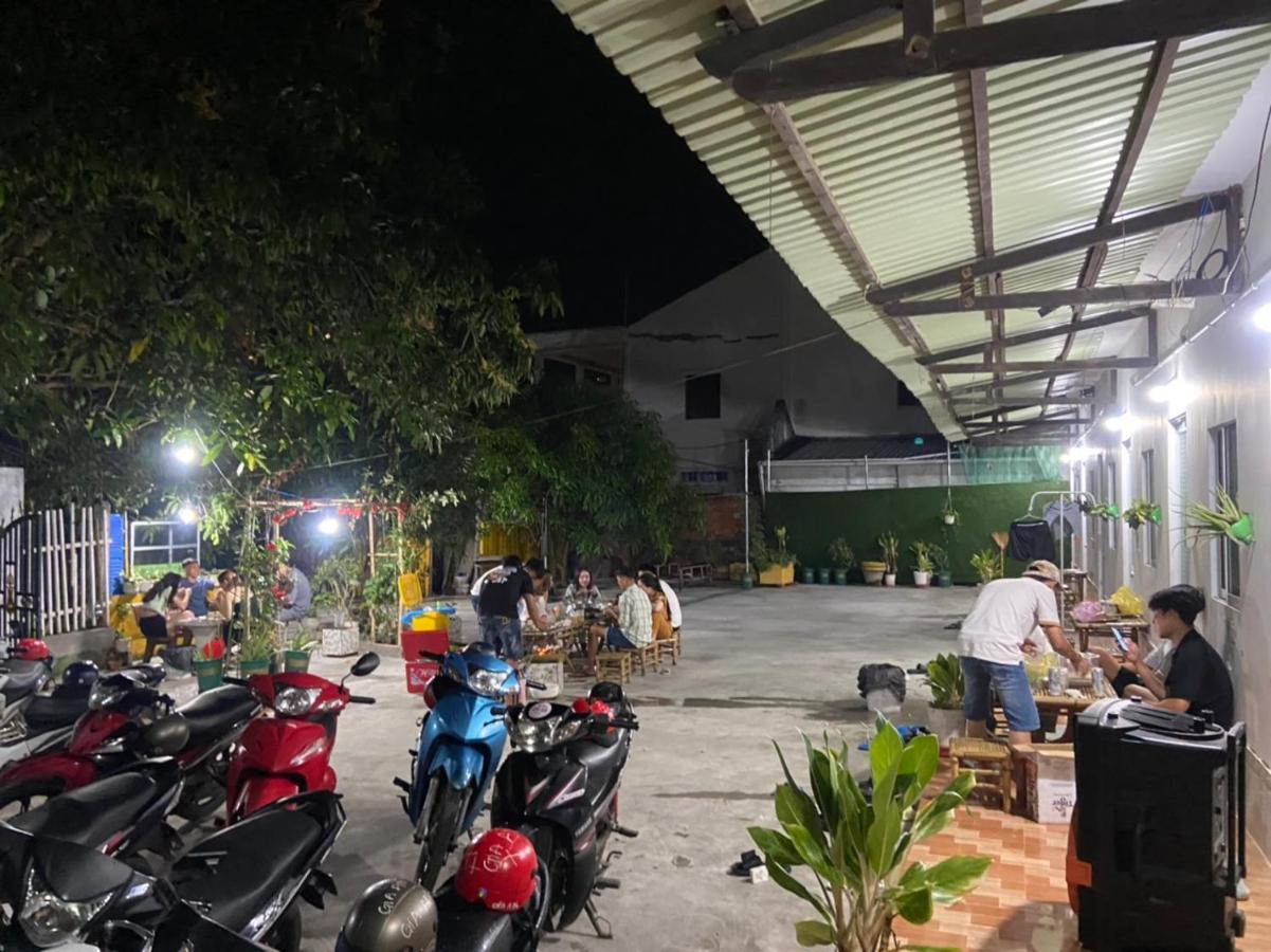 Hotel Nhà Nghĩ Gia An Lai Son Esterno foto